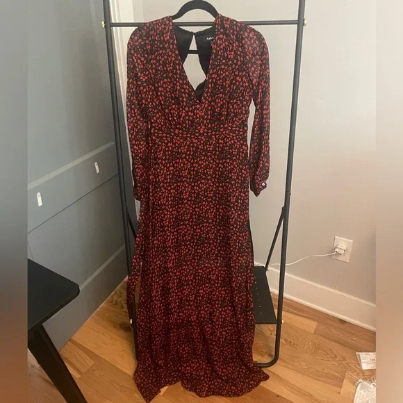 Red Black Floral Maxi Dress - Picture 2 of 4